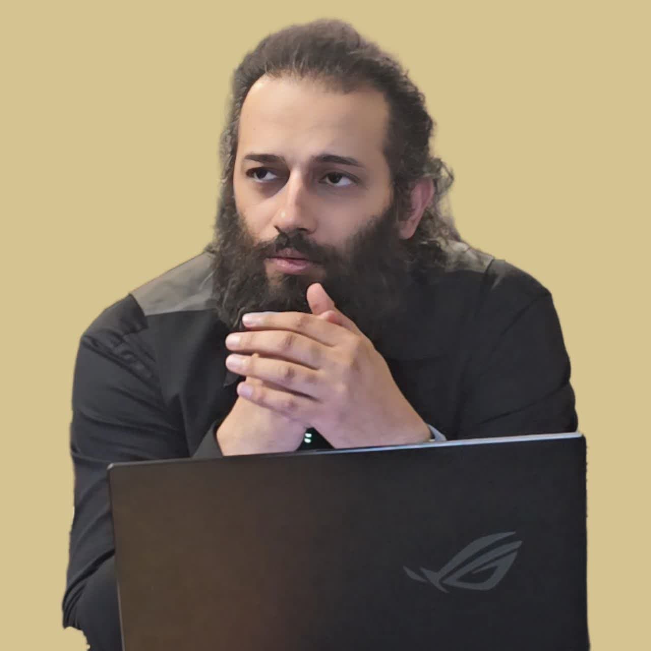 مدیر املاک ستاره شرق شهرک بهشتی