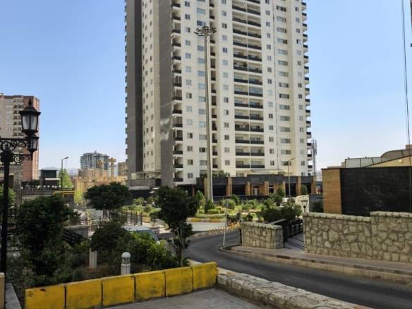 اجاره آپارتمان لاکچری در برج باران (شهرک بهشتی)