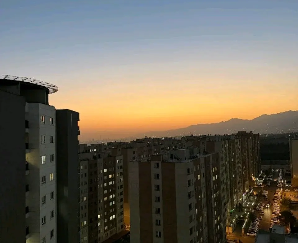 فروش آپارتمان 84 متری برج آسمان غربی شهرک بهشتی