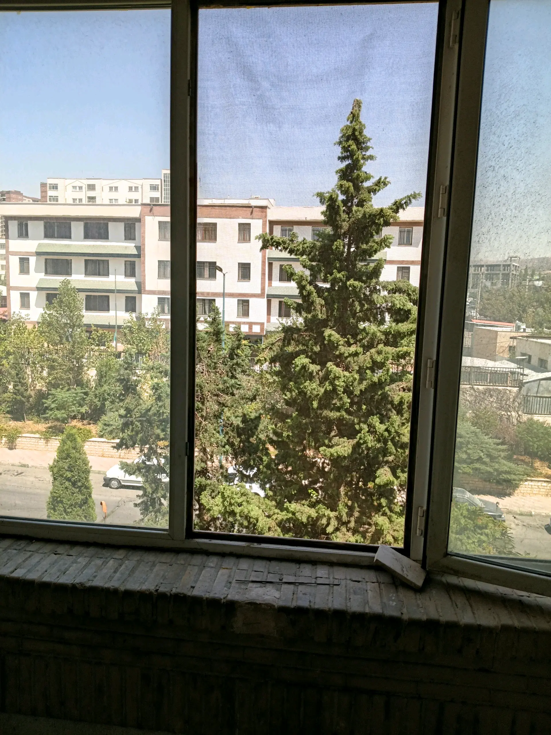 اجاره آپارتمان 110 متری شقایق شهرک بهشتی