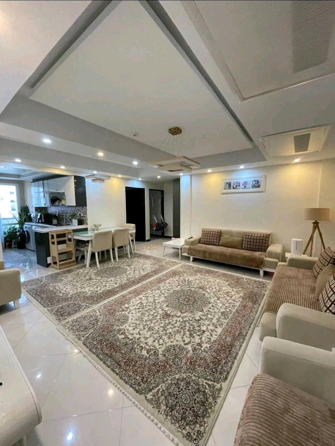 فروش آپارتمان 84 متری آسمان شهرک بهشتی