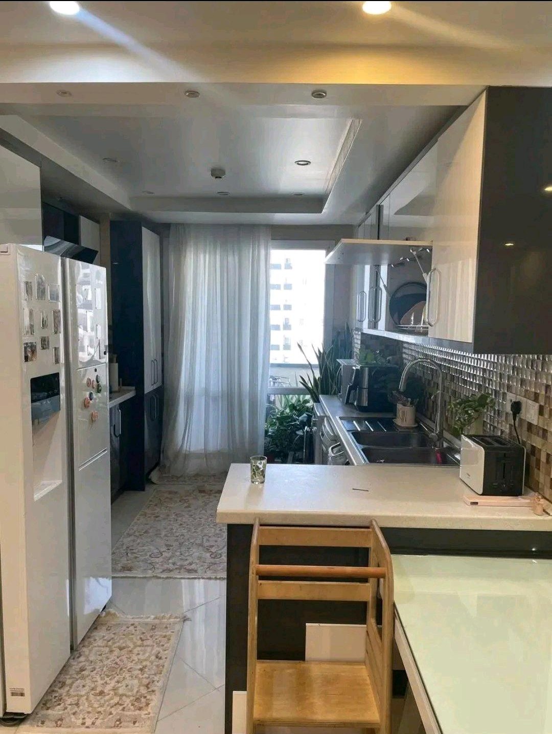 فروش آپارتمان 84 متری آسمان شهرک بهشتی