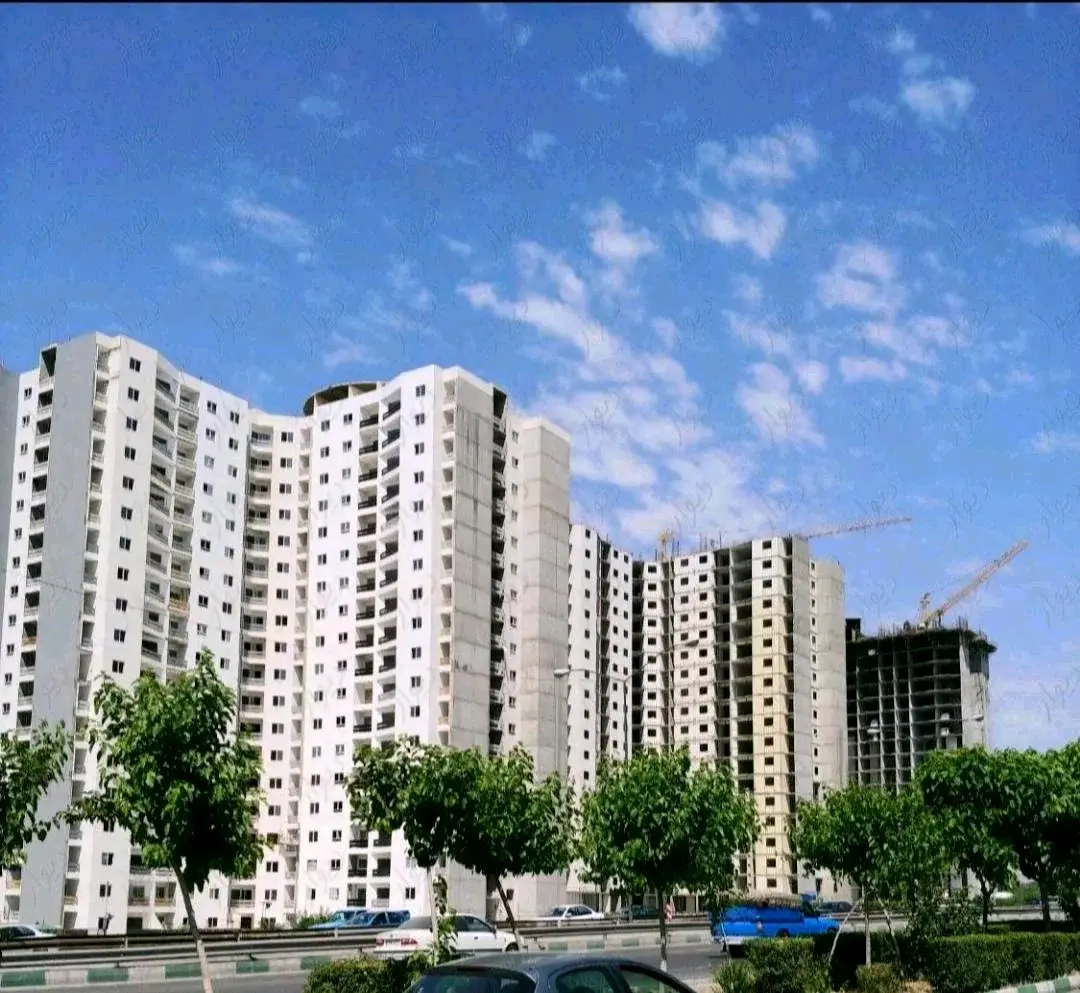 فروش آپارتمان 95 متری برج افق شهرک بهشتی